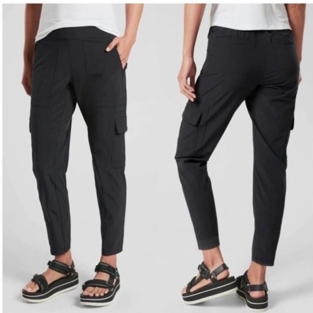 Athleta Chelsea Utility Cargo Travel Pants Joggers 10T Pockets Travel Tall